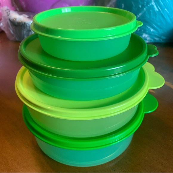 Tupperware Round Fridge Containers - Picture 3 of 5